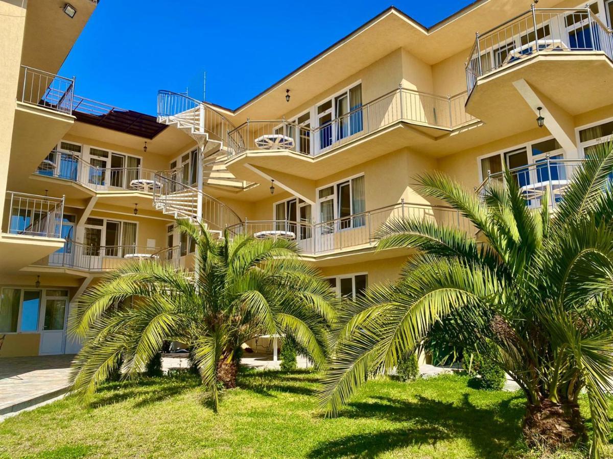 Alakhadze Mini Hotel Diva المظهر الخارجي الصورة